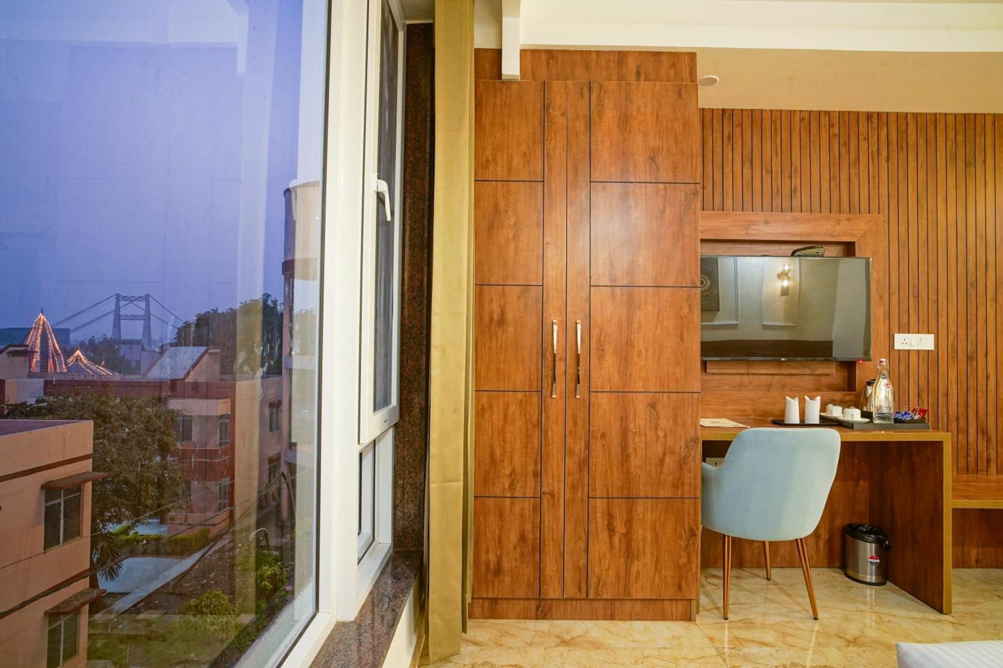 Hotel Nirvana Bliss, Behind Parmarth Niketan ริชิเคช ภายนอก รูปภาพ