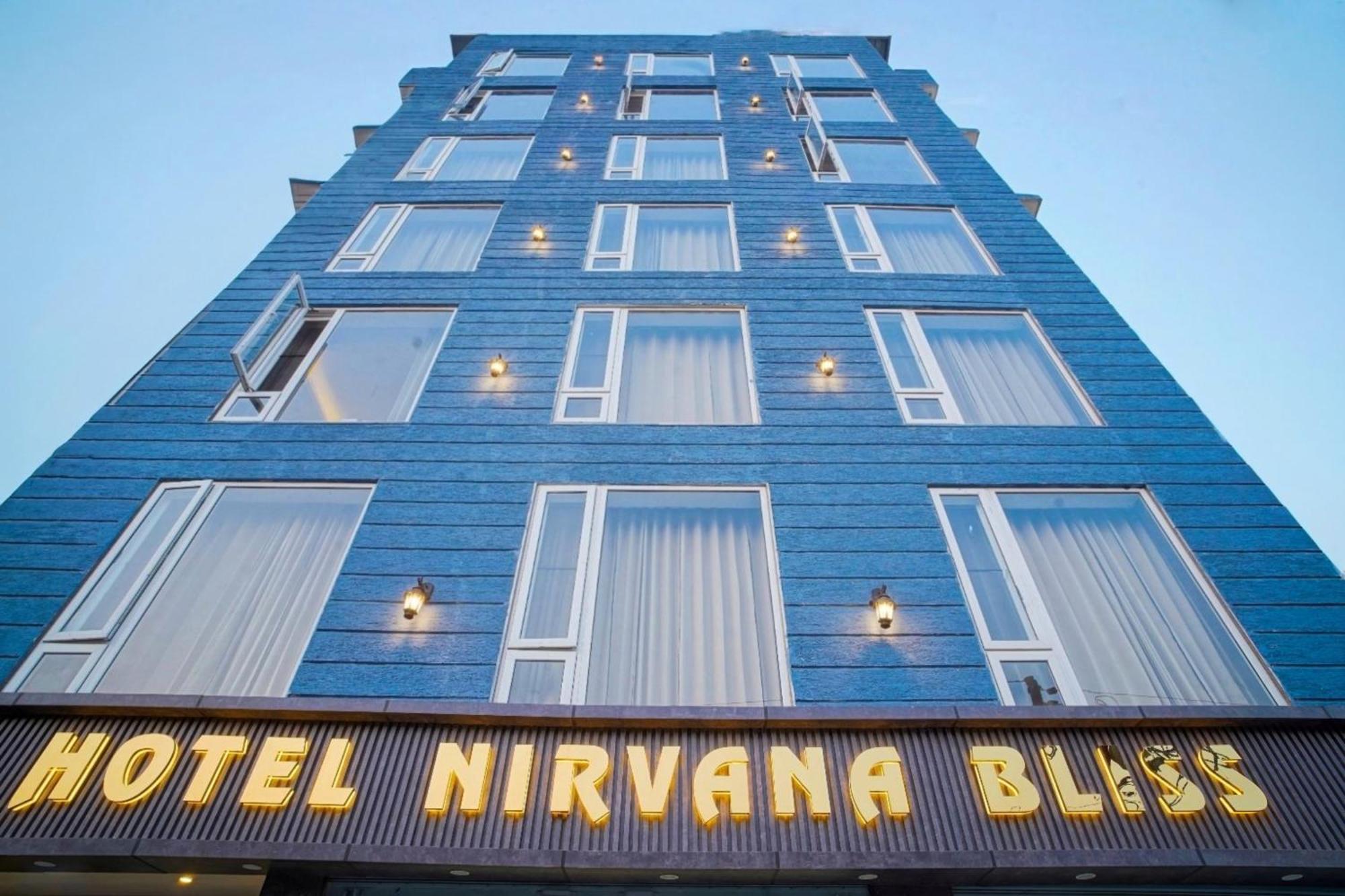 Hotel Nirvana Bliss, Behind Parmarth Niketan ริชิเคช ภายนอก รูปภาพ